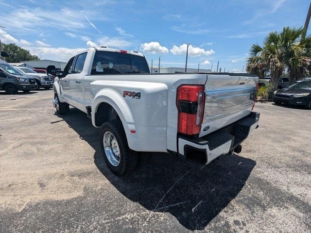 new 2025 Ford F-450 car, priced at $107,950
