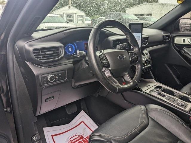used 2022 Ford Explorer car, priced at $39,995
