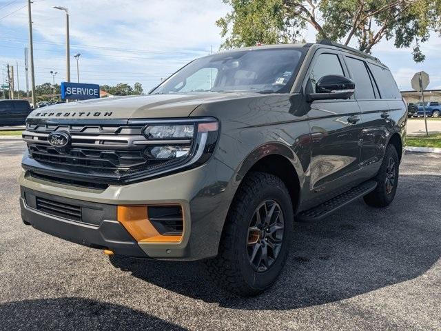 new 2025 Ford Expedition car, priced at $79,995