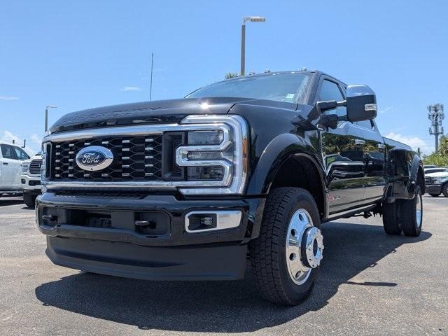 new 2025 Ford F-450 car, priced at $107,785