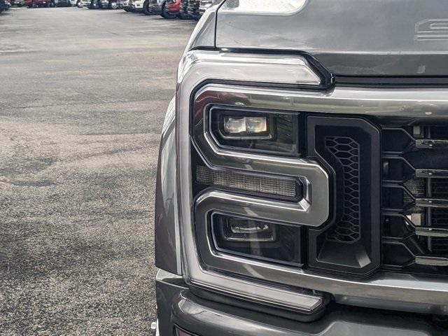 new 2025 Ford F-450 car, priced at $106,955