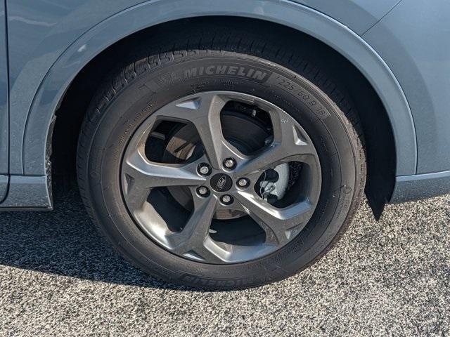 new 2024 Ford Escape car, priced at $31,564