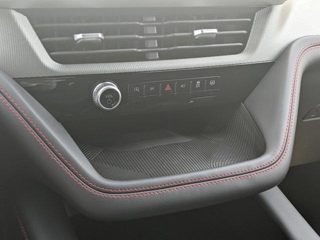new 2025 Ford Explorer car, priced at $43,148