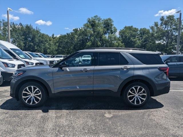 new 2025 Ford Explorer car, priced at $43,148