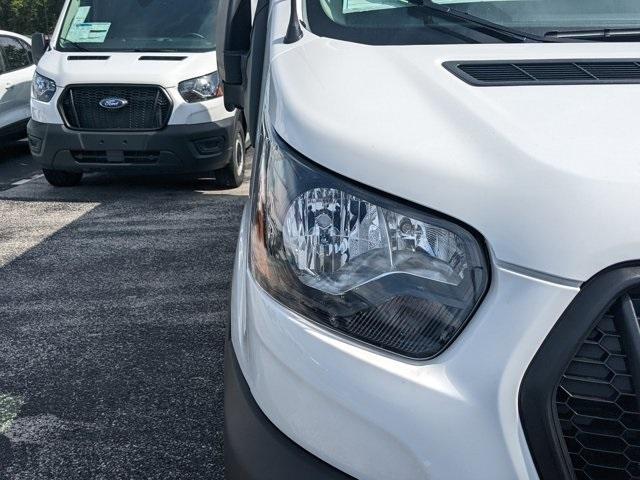 new 2025 Ford Transit-350 car