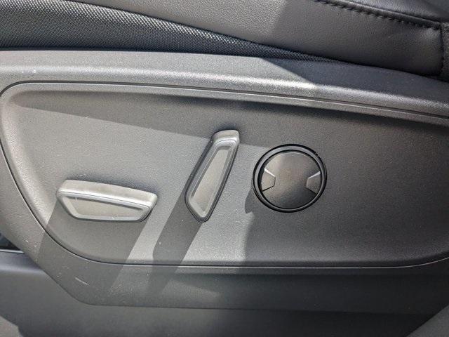 new 2025 Ford Escape car, priced at $33,980