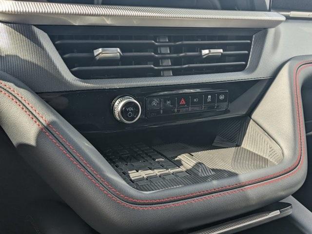 new 2025 Ford Explorer car, priced at $45,871