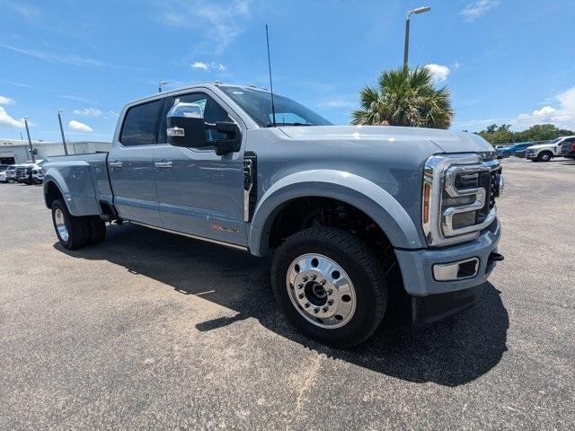 new 2025 Ford F-450 car, priced at $107,950