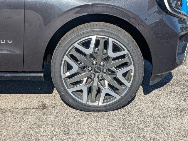 new 2025 Ford Expedition Max car, priced at $89,995