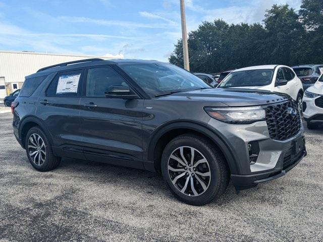 new 2025 Ford Explorer car, priced at $40,495