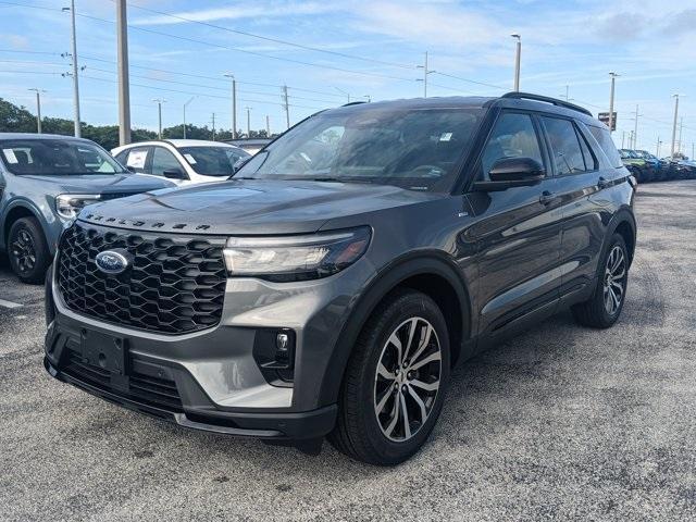 new 2025 Ford Explorer car, priced at $40,495