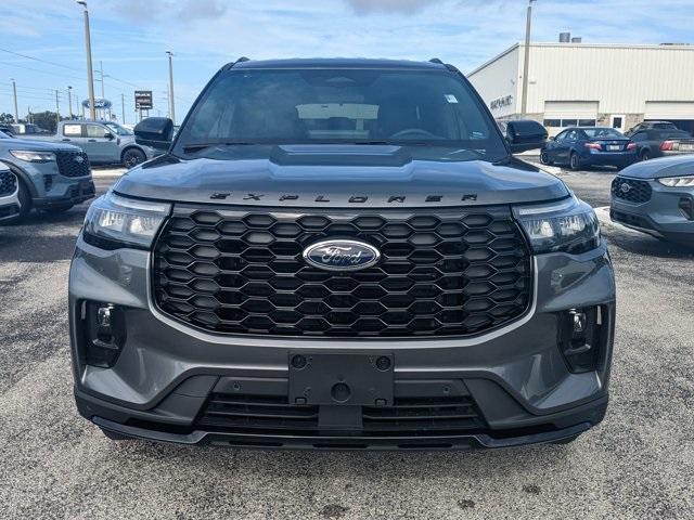 new 2025 Ford Explorer car, priced at $40,495