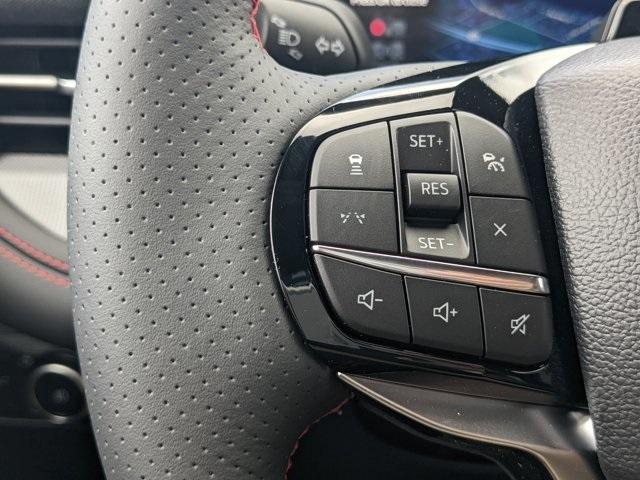 new 2025 Ford Explorer car, priced at $45,428