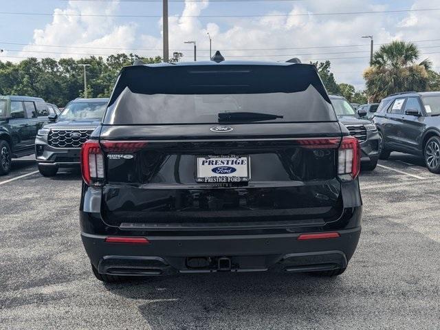 new 2025 Ford Explorer car, priced at $45,428
