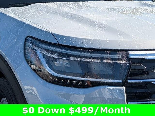 new 2025 Ford Explorer car, priced at $35,995