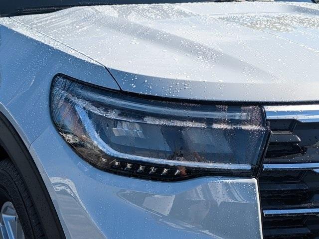 new 2025 Ford Explorer car, priced at $38,543