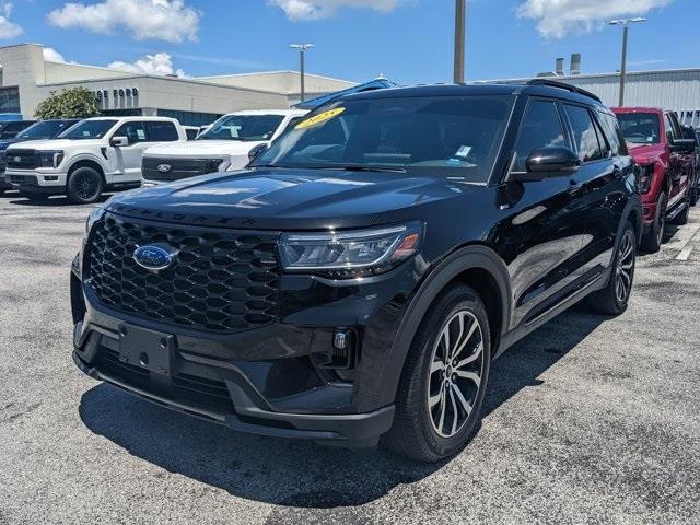 used 2025 Ford Explorer car, priced at $39,995