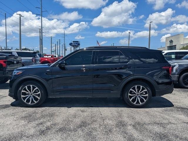 used 2025 Ford Explorer car, priced at $39,995
