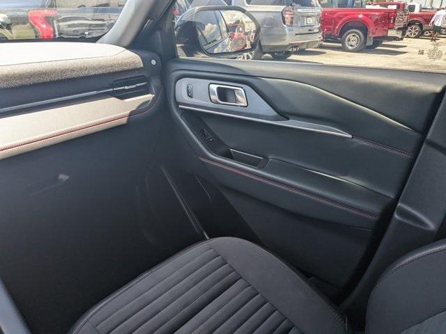 used 2025 Ford Explorer car, priced at $39,995