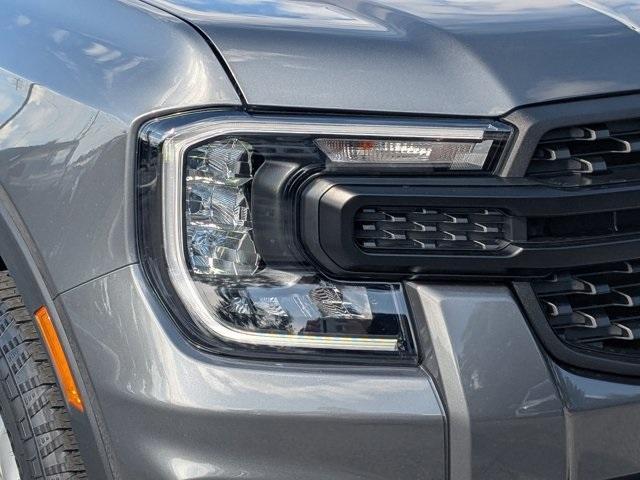 new 2025 Ford Ranger car, priced at $30,995