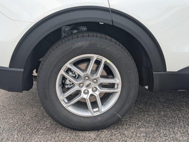 new 2025 Ford Explorer car, priced at $36,995