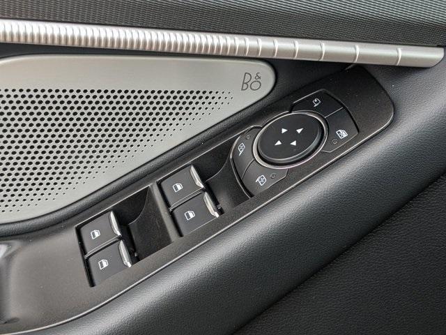 new 2025 Ford Explorer car, priced at $54,995