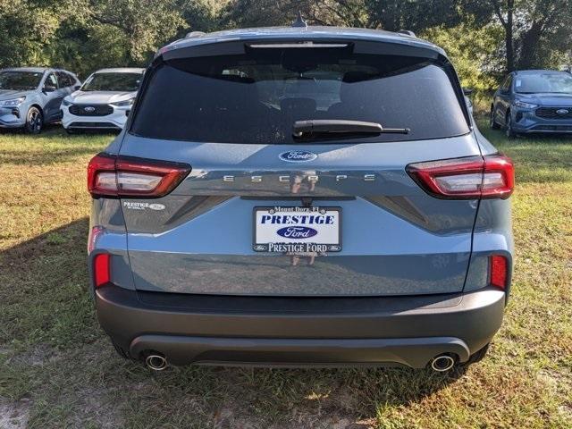 new 2025 Ford Escape car, priced at $25,940
