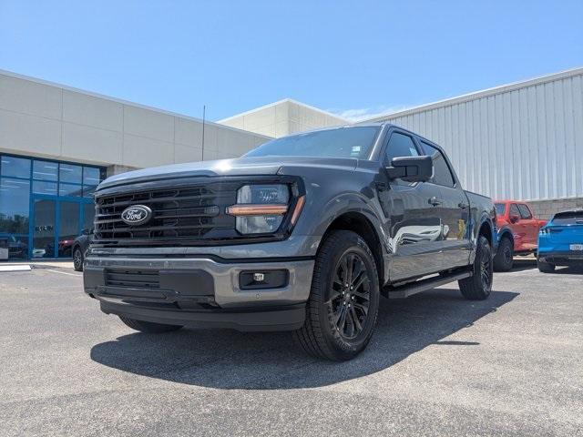 new 2025 Ford F-150 car, priced at $52,912