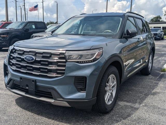 new 2025 Ford Explorer car, priced at $39,346