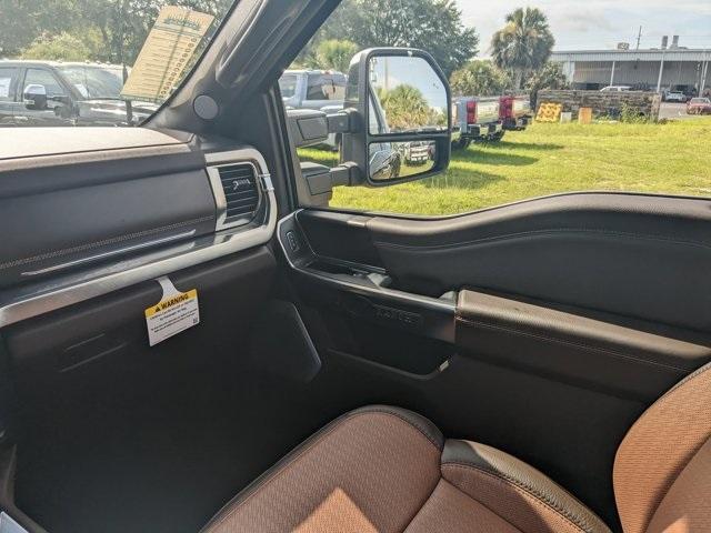 new 2025 Ford F-450 car, priced at $100,455