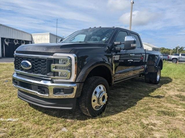 new 2025 Ford F-450 car, priced at $100,455