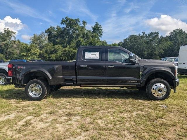 new 2025 Ford F-450 car, priced at $100,455