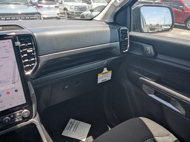 new 2025 Ford Ranger car, priced at $38,995