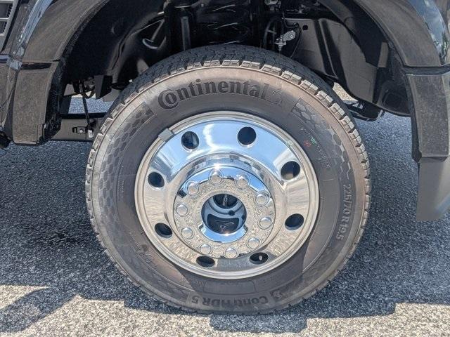 new 2025 Ford F-450 car, priced at $106,955