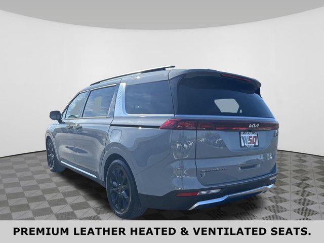 used 2022 Kia Carnival car, priced at $29,078