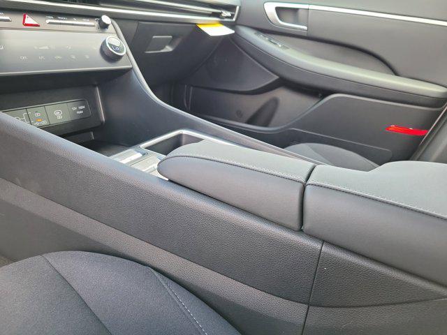 new 2025 Hyundai Sonata car, priced at $29,252