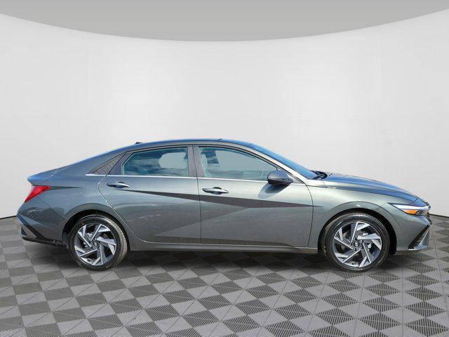 new 2025 Hyundai Elantra car, priced at $30,137