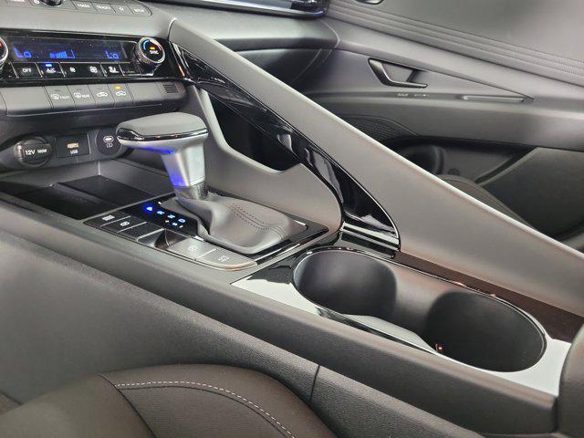 new 2025 Hyundai ELANTRA HEV car, priced at $26,870