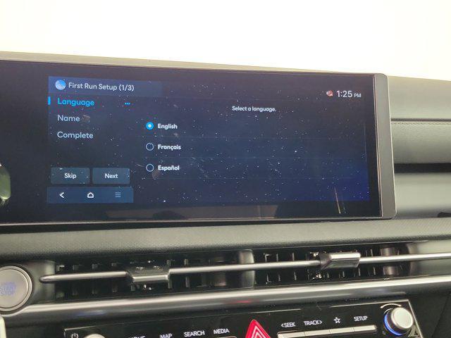 new 2025 Hyundai TUCSON Hybrid car, priced at $37,246