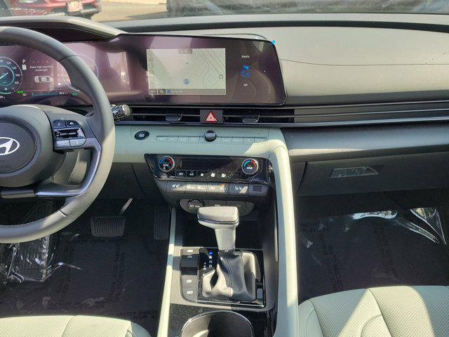 new 2025 Hyundai Elantra car, priced at $30,563