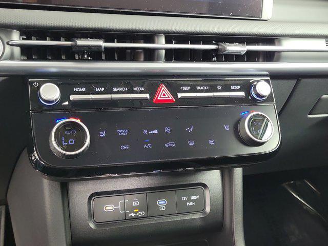 new 2026 Hyundai TUCSON Hybrid car, priced at $35,914