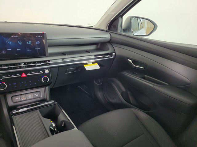 new 2026 Hyundai TUCSON Hybrid car, priced at $35,914