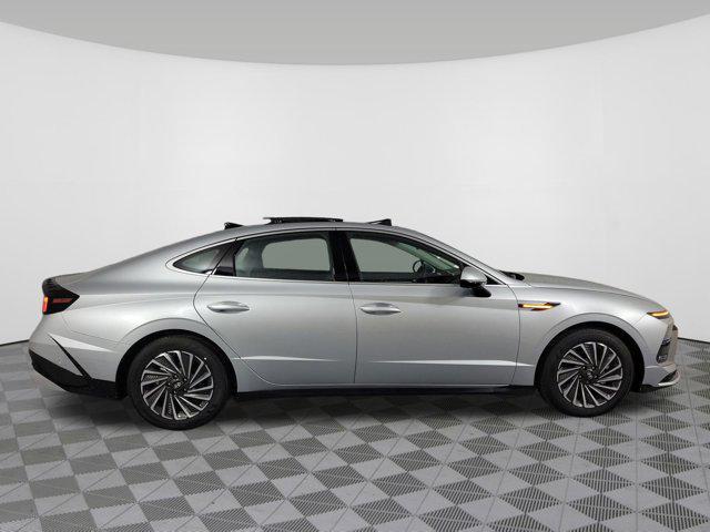 new 2025 Hyundai Sonata Hybrid car, priced at $37,799