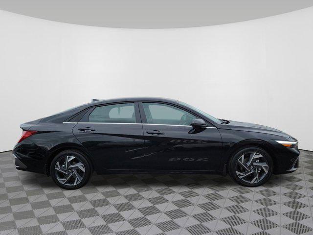 new 2025 Hyundai Elantra car, priced at $27,645