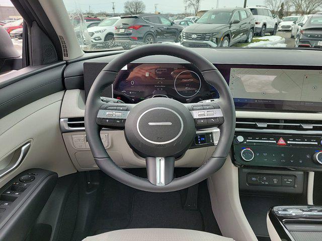 new 2025 Hyundai TUCSON Hybrid car, priced at $36,515