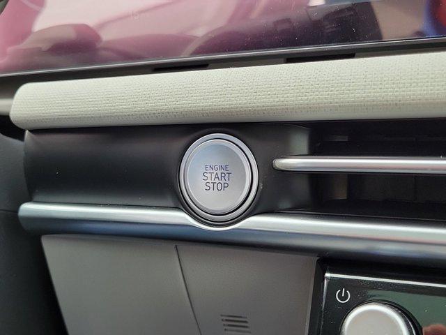 new 2025 Hyundai TUCSON Hybrid car, priced at $36,515
