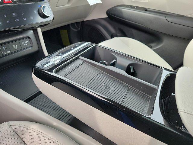 new 2025 Hyundai TUCSON Hybrid car, priced at $36,515