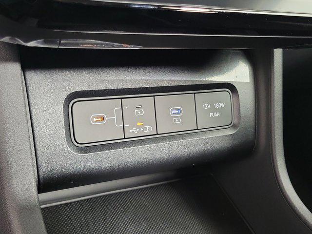 new 2026 Hyundai TUCSON Hybrid car, priced at $33,517