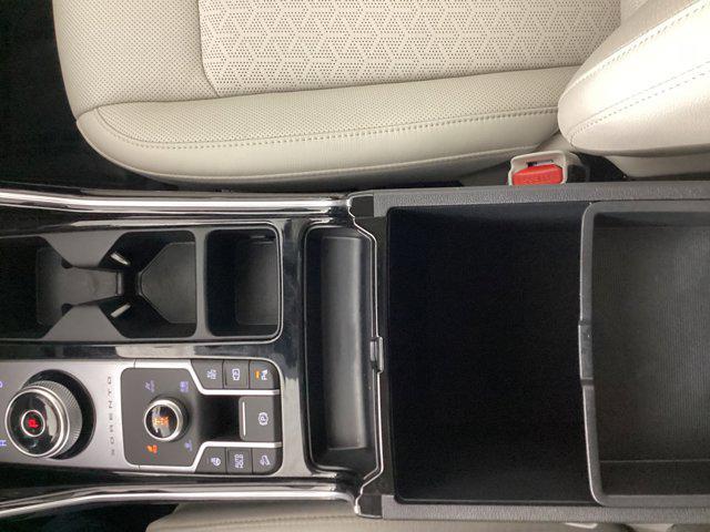 used 2022 Kia Sorento Plug-In Hybrid car, priced at $28,496