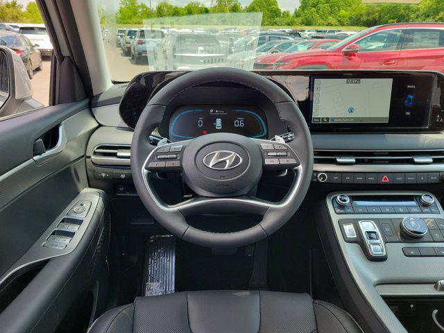 new 2025 Hyundai Palisade car, priced at $43,186